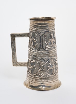 Lot 249 - Thai white metal double-ended shot measure
