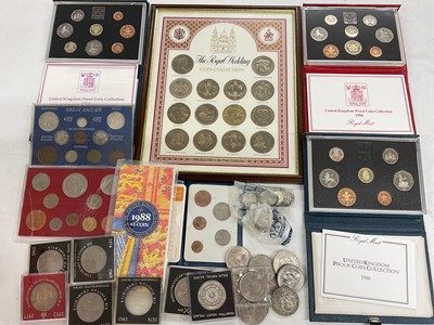Lot 576 - World - Mixed coinage to include G.B. Royal Mint proof year sets