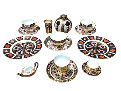 Lot 2224 - Collection of Royal Crown Derby Imari pattern porcelain including Victorian globe shape vase and cover, 10cm high, various cups and saucers, miniature items etc - 16 pieces