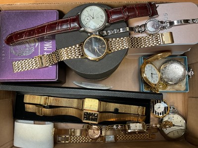 Lot 196 - Group of assorted watches to include Accurist, Lorus and others