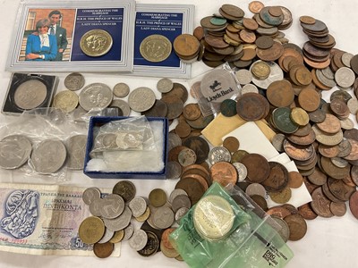 Lot 533 - World - Mixed coinage