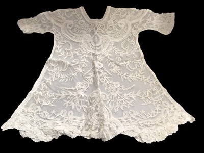 Lot 2522 - Selection of antique and later lace including Irish crochet collar, crochet baby bonnet, Honiton lace trimmed handkerchief, tatting collar, Limerick lace veil, net and bobbin lace little girl's...
