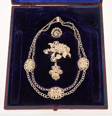 Lot 436 - Victorian pearl suite of jewellery in box