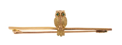 Lot 438 - Edwardian novelty gold Owl brooch