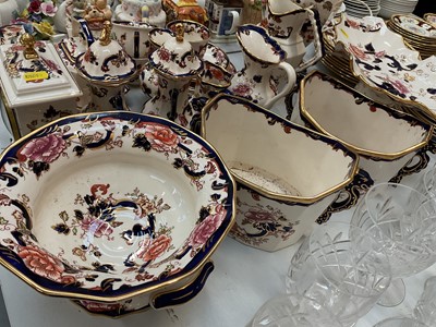 Lot 5042 - Mason's Blue Mandalay ceramics