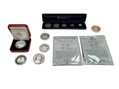 Lot 480 - World - Mixed coinage to include G.B. silver Victoria JH 1887 five coin set Half Crown to Three Pence (N.B. Mixed grades but generally AVF or better), .999 fine silver 1oz coins - Canada Maple...
