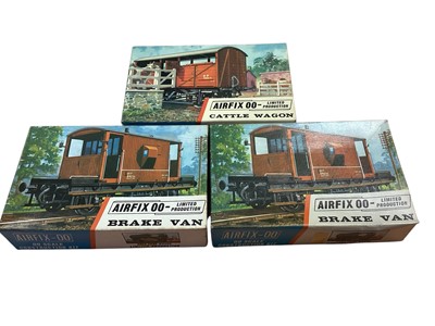 Lot 1890 - Airfix OO Gauge model kits including Red Stripe Series 4 City of Truro, boxed 04654-3 and Prairie Tank, boxed 04655-6, Cattle Wagon, & Brake Van (x2), plus Series 2 Mineral Wagon, boxed 0265...
