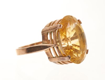 Lot 486 - Citrine cocktail ring