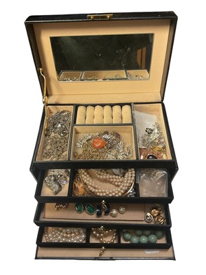 Lot 131 - Jewellery box containing gold-plated and silver plated chains, pendants, simulated pearls, Sekonda wristwatch etc.