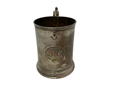 Lot 219 - Victorian silver tankard