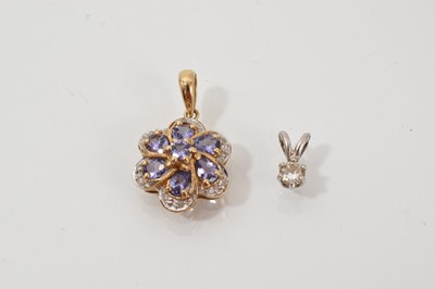 Lot 499 - Two diamond pendants