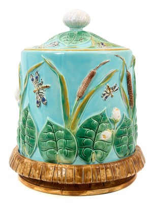 Lot 1 - George Jones Majolica cheese dome