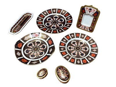 Lot 2234 - Selection of Royal Crown Derby Old Imari porcelain, pattern 1128, to include one large dinner plate, 26.5cm diameter, another plate, 23cm diameter, two handled plate, 25cm, photo frame, two oval...