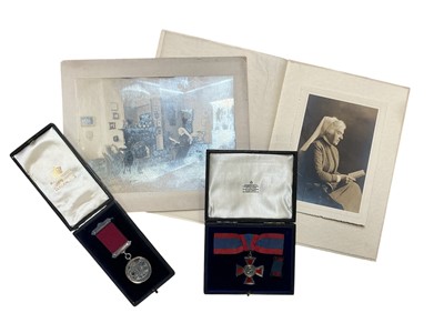Lot 768 - George V Royal Red Cross (Second Class) in fitted Garrard & Co box of issue, together with a Victorian Sunderland Infirmary School of Nursing medal for Hygiene awarded to Janet
