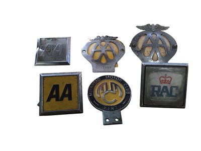Lot 2997 - Group of AA car badges