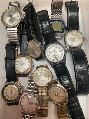 Lot 64 - Group of ten vintage wristwatches to include Waltham, Rotary, Citizen Automatic Dater etc