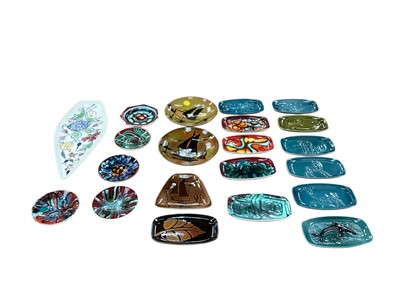 Lot 2284 - Selection of Poole pottery including small Delphis plates, Aegean plates etc (21 pieces)