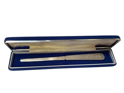 Lot 174 - Silver letter opener with engraved initials (Birmingham 1991), 18cm long, in case