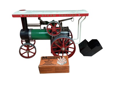Lot 1969 - Mamod steam traction engine in original box