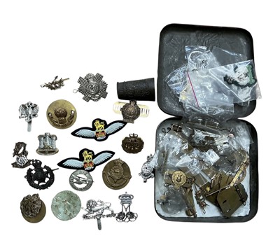 Lot 748 - Collection of assorted British military badges to include RAF, (1 box).