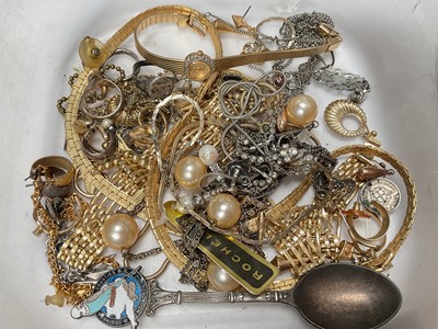 Lot 294 - Group of gold-plated jewellery and other costume etc