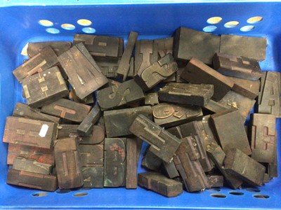 Lot 2978 - Quantity of wooden letterpress's