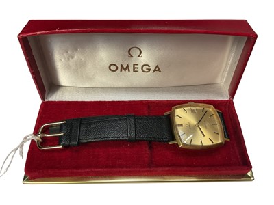 Lot 104 - Omega Genève gold-plated wristwatch with gilt dial, baton markers and date aperture at 3 o'clock, manual wind movement in square gold plated case with stainless steel back, 31mm, on a replacement...