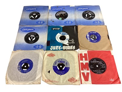 Lot 2723 - Box of single records featuring Bo Diddley, Howlin Wolf, Muddy Waters, Buddy Guy, John Lee Hooker, Ray Charles, Otis Rush, Homesick James, Coleman Hawkins etc
