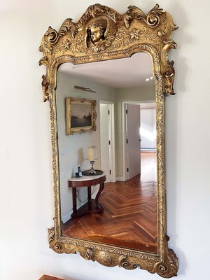 Lot 1526 - Good quality George II style giltwood and gesso wall mirror