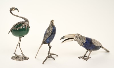 Lot 299 - Three silver and hard stone birds