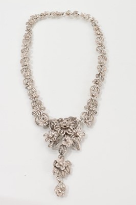 Lot 497 - Antique Indian silver filigree necklace