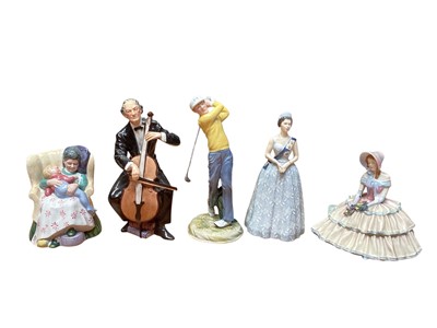 Lot 2271 - Collection of Royal Doulton figures and character jugs