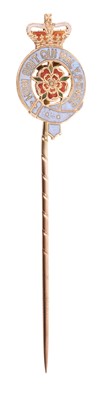 Lot 24 - Scarce Edwardian silver gilt and enamel H.R.H. The Duke of Cornwall and York stick pin (Royal Tour 1901)