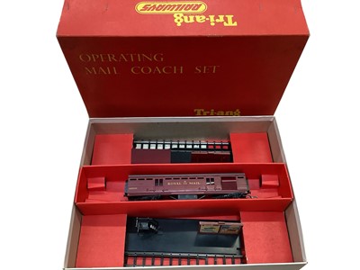 Lot 1941 - Hornby Triang OO trains