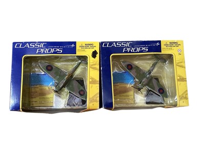 Lot 1712 - Motor Max WWII 1:100 scale diecast aircraft including Spitfire (x2), Hurricane, Mosquito, Lancaster, P-51 Mustang, P-38 Lightning, P-47 Thunderbolt (x2), F-4U Corsair, B-17 Flying Fortress and F...