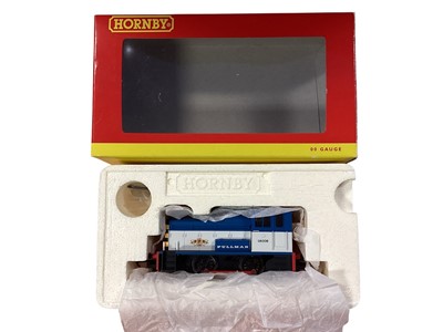 Lot 1803 - Hornby OO Gauge 0-4-0 Class 06 diesel shunters including Pullman 06008, boxed R2783, Virgin, boxed R2375 & BR green D2412, boxed R2188 (3)