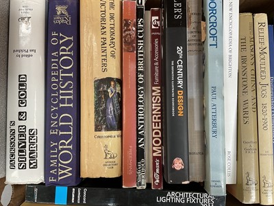 Lot 1383 - Collection of antique reference books and auction catalogues