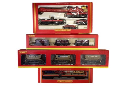 Lot 1810 - Hornby OO Gauge 75 Ton Operating Breakdown Crane R197, Car Transporter R126, Top Link Rolling Stock and other brands, all boxed (qty)