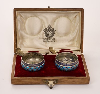 Lot 353 - Pair of Imperial Russian cloisonné salts and spoons, in fitted case