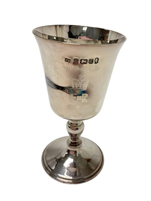 Lot 355 - Elizabeth II silver jubilee goblet