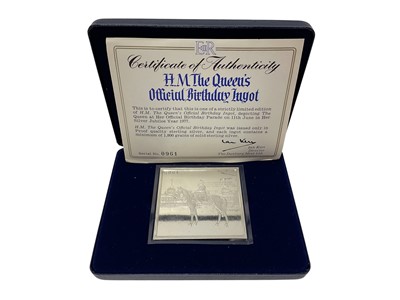 Lot 358 - Danbury Mint silver jubilee ingot