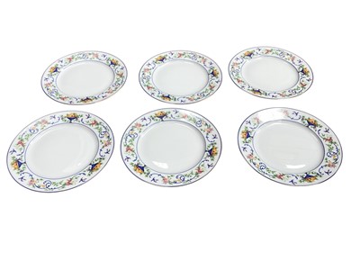 Lot 2304 - Extensive Haviland Limoges service.