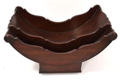 Lot 966 - Georgian mahogany cheese coaster on four brass castors.