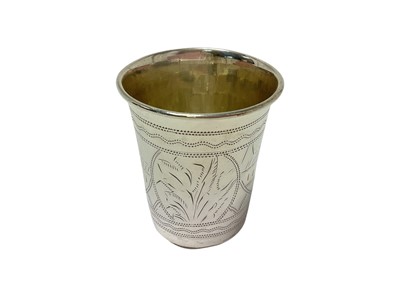 Lot 386 - Late 19th / early 20th century Russian silver beaker of cylindrical form