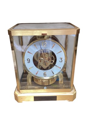 Lot 2929 - JaegerLe Coultre Atmos clock with plaque engraving to Ken Phillips Nov 1975
