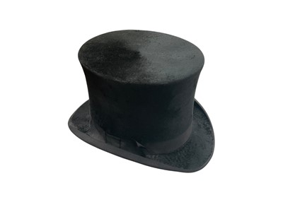 Lot 2536 - Gentlemen's black top hat by Tom Green, Dunn & Co grey top hat, 1920s ostrich feather fascinator