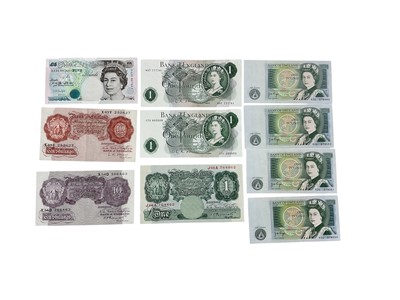 Lot 530 - G.B. - Mixed Bank of England banknotes to include Peppiatt mauve Ten Shilling notes (Oct 1940) x 5 (N.B. Mixed grades F-VF), O'Brien red-brown Ten Shilling (Nov 1955) x 5 (N.B. Mixed grades F-VF...
