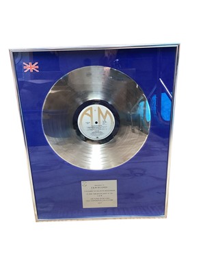 Lot 2700 - Silver disc 'The Carpenters Collection' 1977