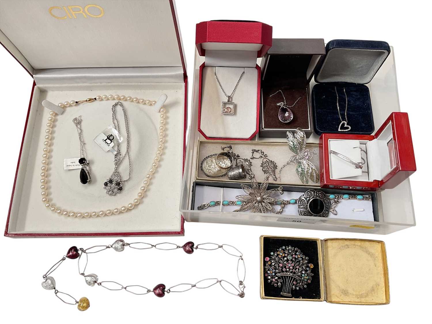 Lot 50 - Group of silver jewellery etc