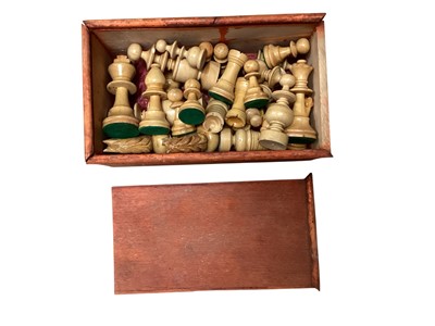 Lot 2956 - Turned wood chess set in box